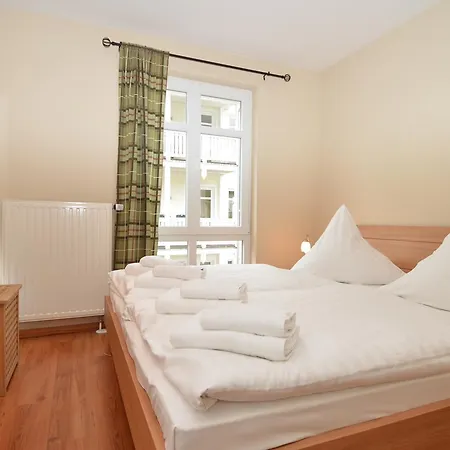 Seerose - 19 Sellin (Rugen)